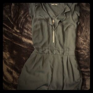 Black express romper
